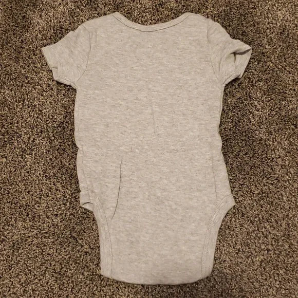 BUNDLE OF 3 CHRISTMAS OUTFITS - Picture 3 of 10